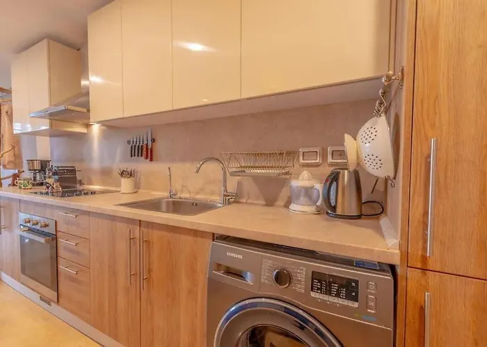 Mangroovy - Spacious Boho 2 Bedroom Pool View Hurgada