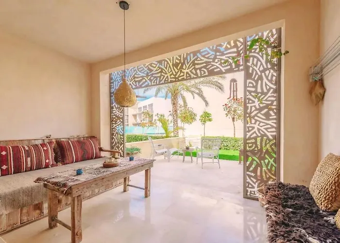 Mangroovy - Spacious Boho 2 Bedroom Pool View * Hurgada