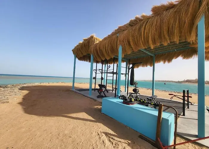 Daire Mangroovy - Spacious Boho 2 Bedroom Pool View