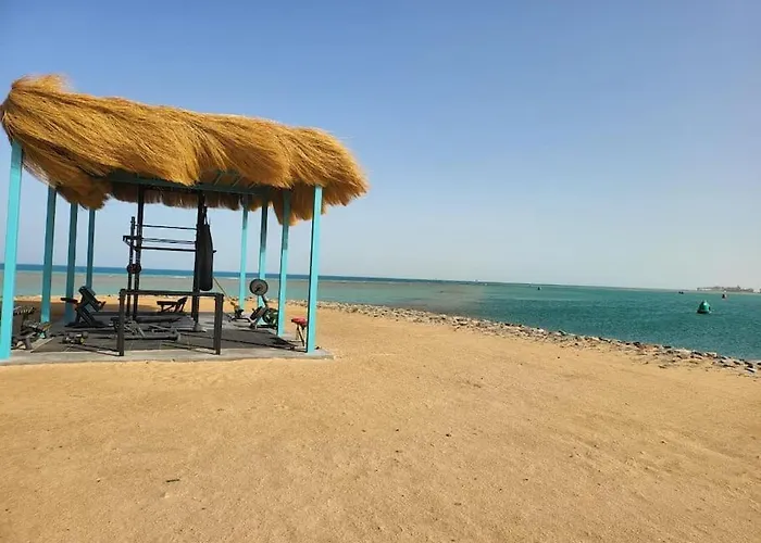 Mangroovy - Spacious Boho 2 Bedroom Pool View Daire Hurgada
