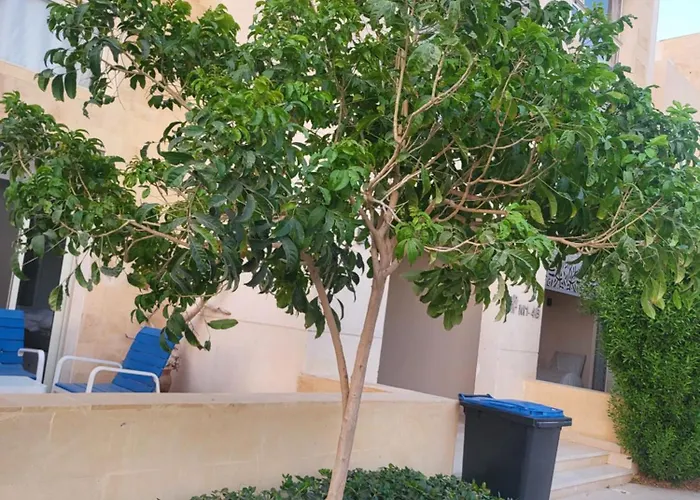 Mangroovy - Spacious Boho 2 Bedroom Pool View * Gurdaka